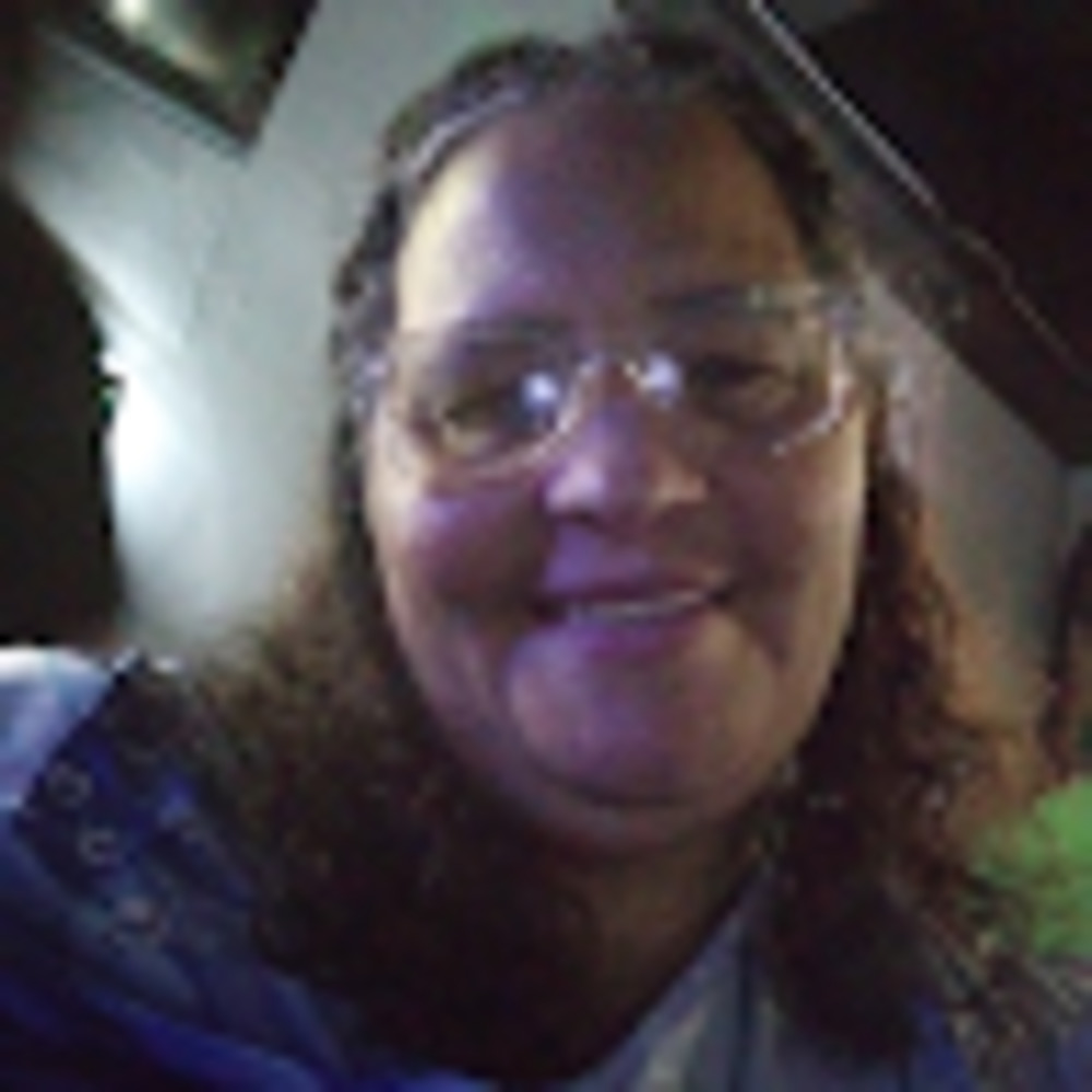 Meet your Posher, Mayra
